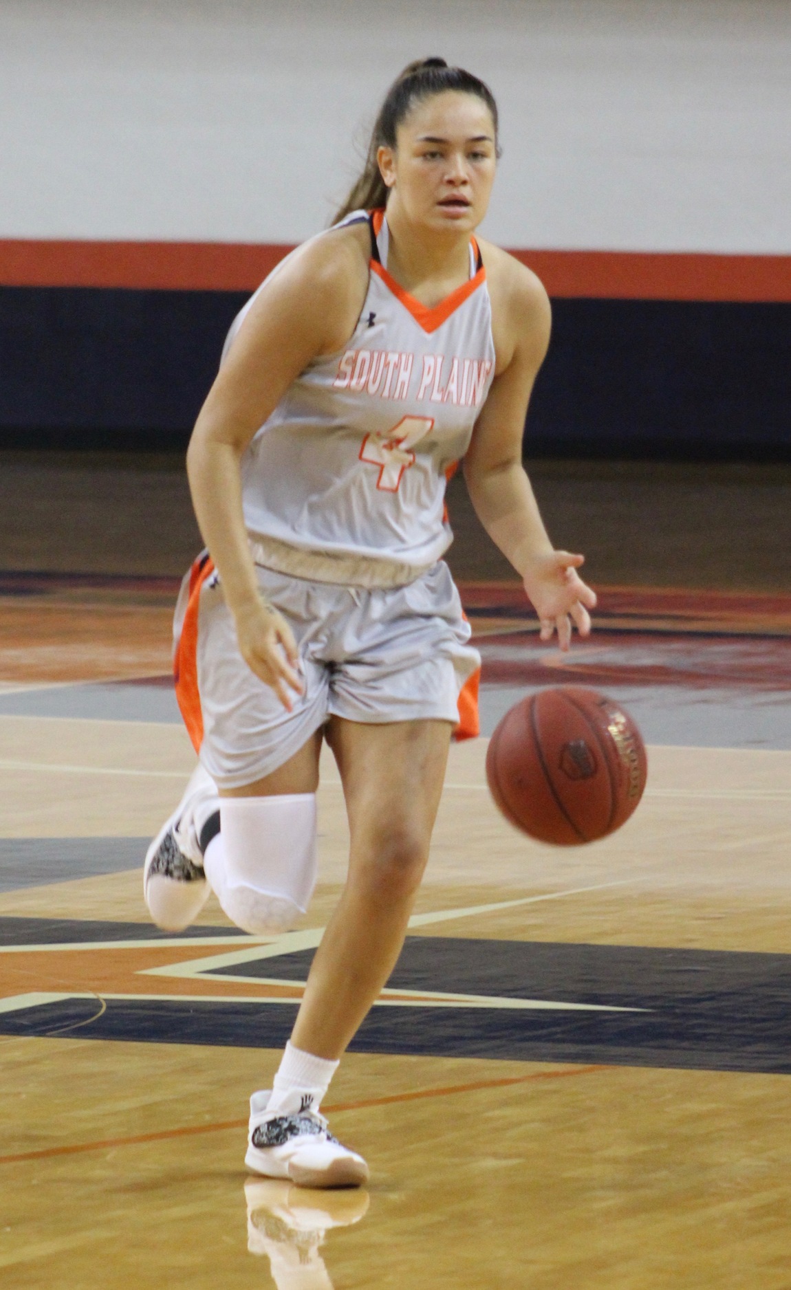 No. 8 Lady Texans thump Howard 72-49 Monday in Levelland