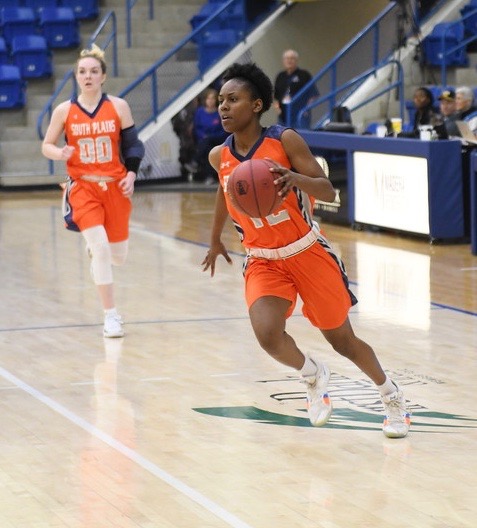 No. 10 Lady Texans fall to No. 2 Gulf Coast 68-66 Thursday in Lubbock